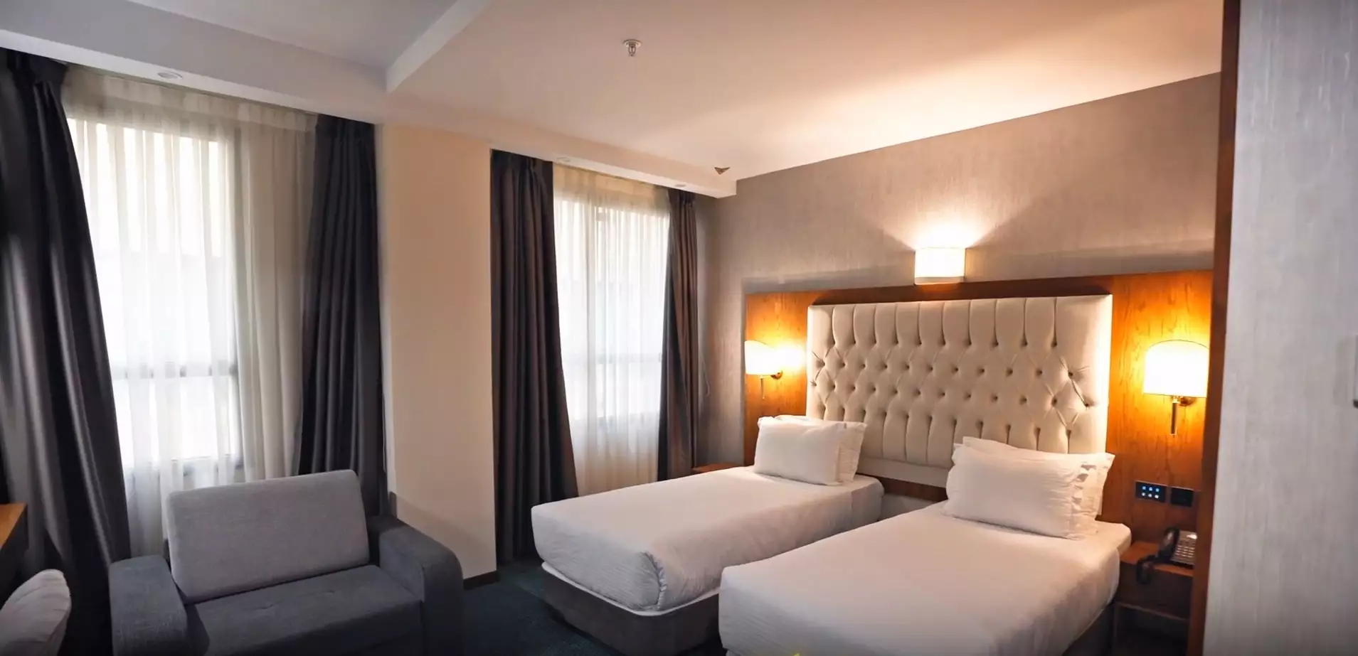 Alibaba https://cdn.alibaba.ir/ostorage/hotel-accommodation-images/69624a876b43e2b9afa3bc4d_تویین (1).webp